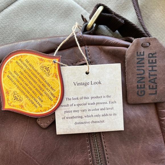 Leather Crossbody Bag with Lockable Front Flap - Picture 10 of 10